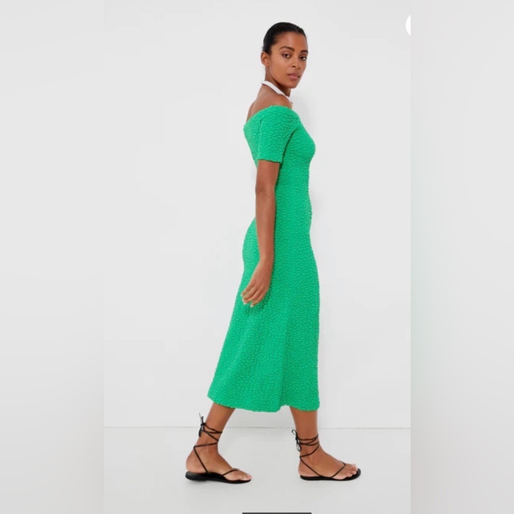 Baum und pferdgarten slim fit party coctail Green Off-Shoulder Dress NWT - Picture 3 of 5